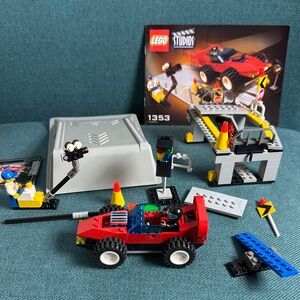 LEGO Studios Car Stunt Studio 1353